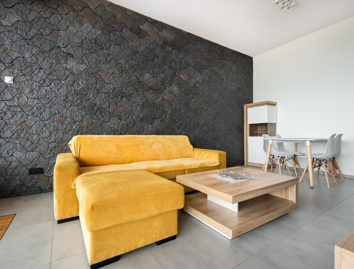 Metro Imielin 13Th Floor Apartment Warsaw Exterior photo