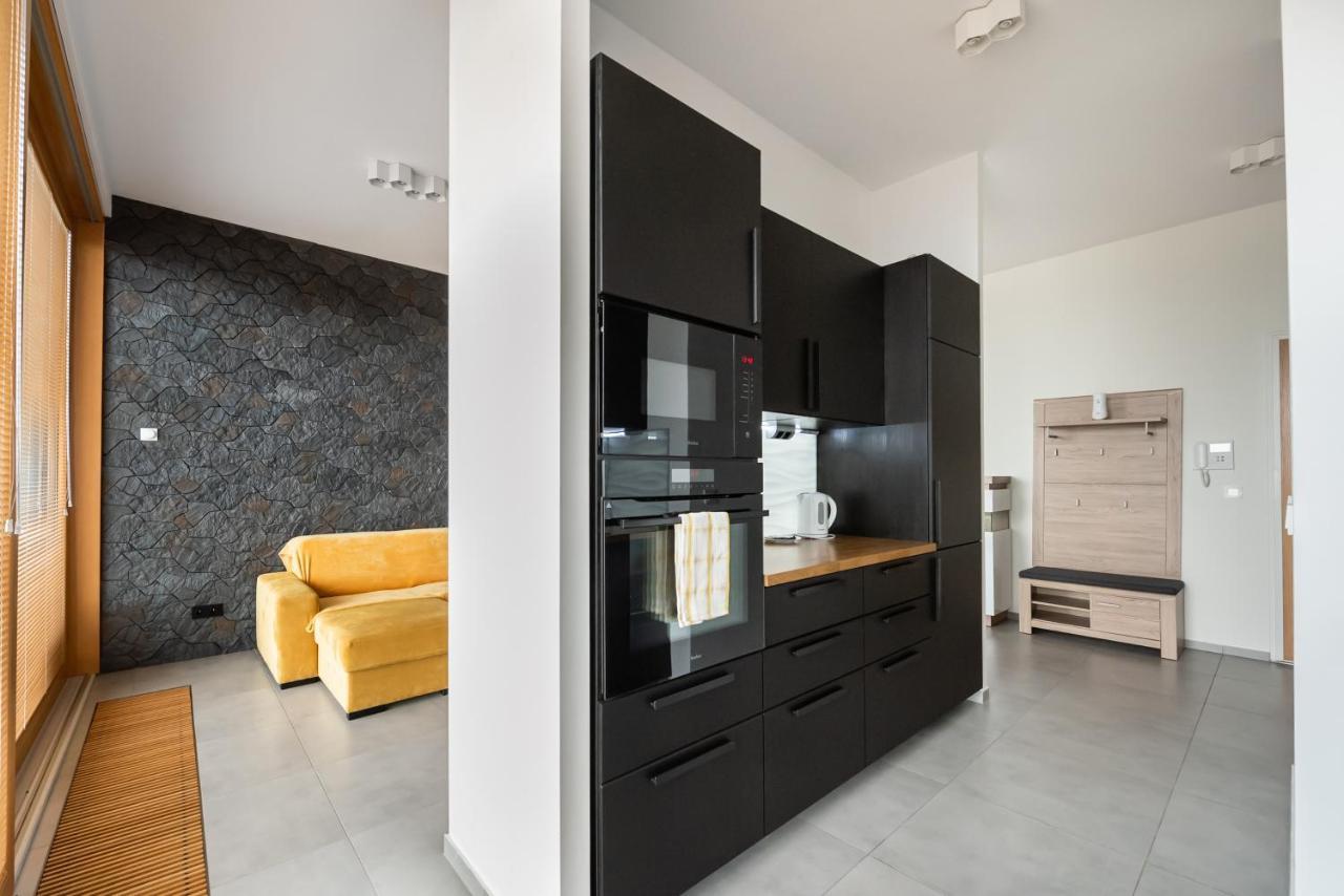 Metro Imielin 13Th Floor Apartment Warsaw Exterior photo